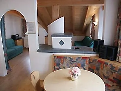 Gabriele * זאמנאון